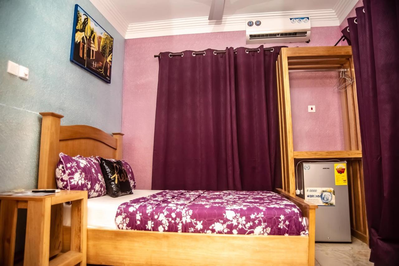 Homey Lodge Kumasi Exteriör bild