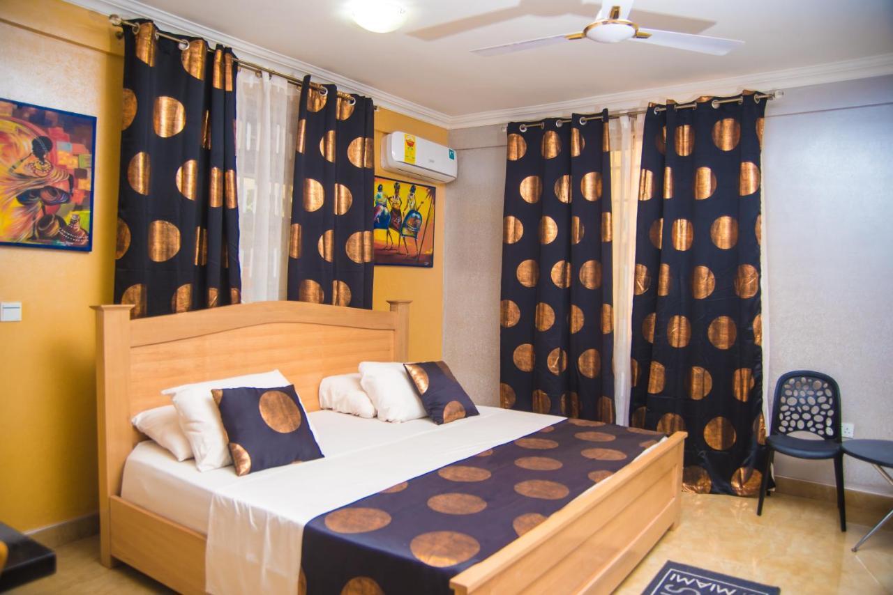 Homey Lodge Kumasi Exteriör bild